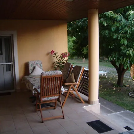 Apartment Eliza Vendeghaz