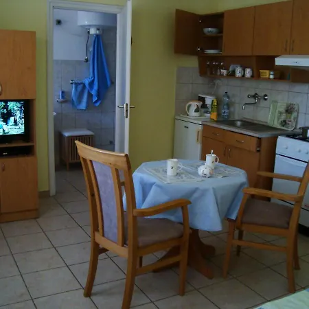 Eliza Vendeghaz Apartment Hajduszoboszlo